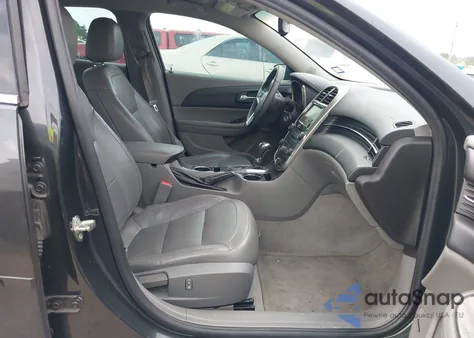 2015 Chevrolet Malibu 2Lt из США, поврежденный, VIN 1G11D5SL4FF178022